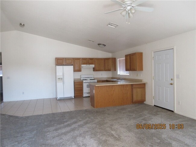 3359 N Yuma St in Kingman, AZ - Building Photo - Building Photo