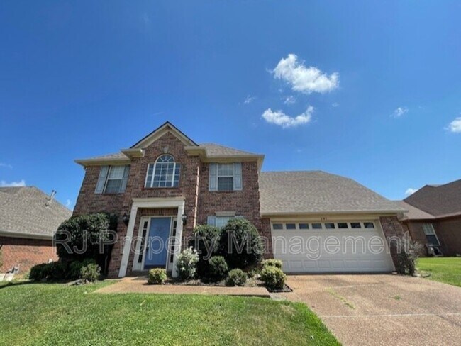 8297 Red Creek Dr in Memphis, TN - Building Photo - Building Photo