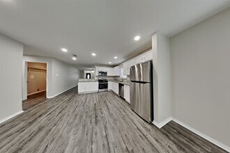 15623 Ashbournne Springs Ln in Houston, TX - Building Photo - Building Photo