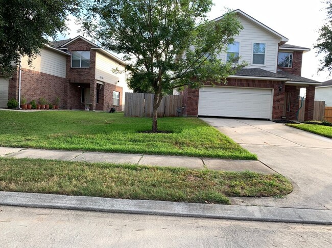 property at 11118 Northam Dr