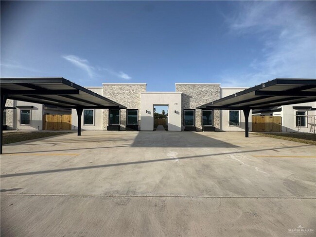 property at 2013 Dragonfly St