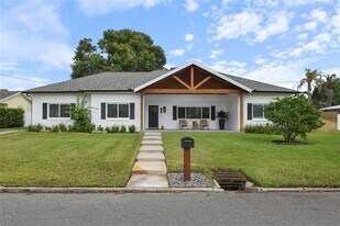 236 Rippling Ln, Unit 05113 in Winter Park, FL - Building Photo