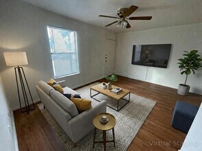 1906 Windward Dr, Unit Apt B in Killeen, TX - Foto de edificio - Building Photo