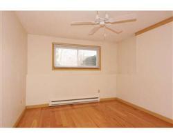 9 Mayberry Dr-Unit -1 in Westborough, MA - Foto de edificio - Building Photo