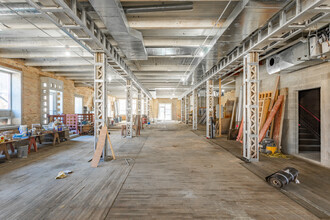 165 N May St in Chicago, IL - Foto de edificio - Interior Photo