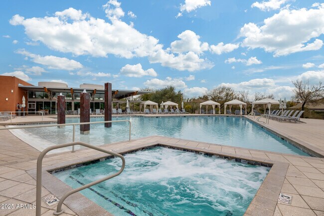 property at 3983 E Cat Balue Dr