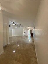 4279 Greenbriar Ln in Weston, FL - Building Photo - Building Photo