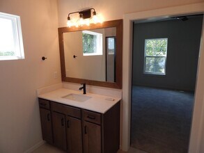 4339 Virginia Ave in Kansas City, MO - Building Photo - Building Photo
