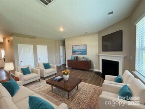 159 Cherry Birch St in Mooresville, NC - Building Photo - Building Photo