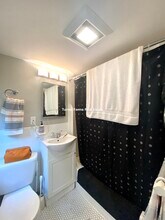 10 Smith Ave, Unit 2R in Somerville, MA - Building Photo - Building Photo