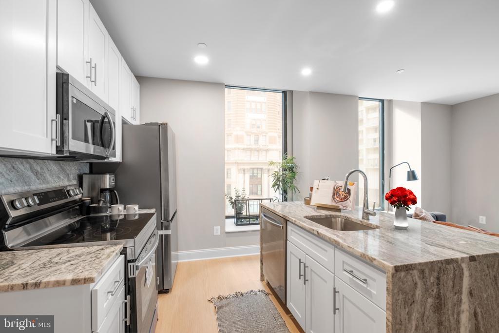 1601 Cherry St in Philadelphia, PA - Foto de edificio