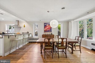 35 Llanberris Rd in Bala Cynwyd, PA - Building Photo