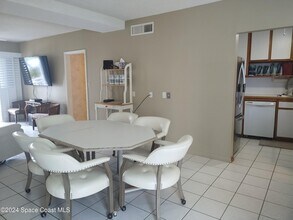 4000 Ocean Beach Blvd in Cocoa Beach, FL - Building Photo - Building Photo