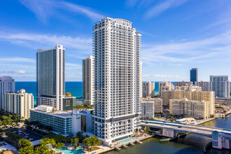 Hyde Beach House in Hollywood, FL - Building Photo - Building Photo