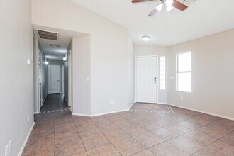 1709 N 127th Ave in Avondale, AZ - Building Photo - Building Photo
