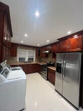 82-56 257th St in Queens, NY - Building Photo - Building Photo