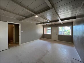 637 Pennington Dr in Corpus Christi, TX - Foto de edificio - Building Photo