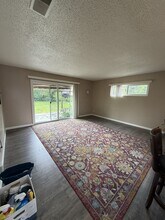 2409 Pomo Ct in Santa Rosa, CA - Building Photo - Building Photo