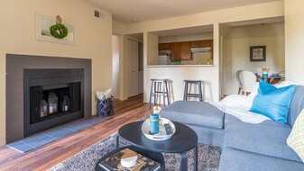 Enclave at the Foothills Apartments