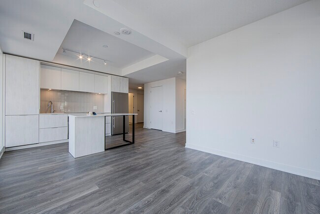 130-130 River St in Toronto, ON - Building Photo - Building Photo