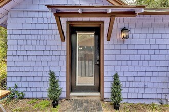 54105 S Circle Dr in Idyllwild, CA - Building Photo - Building Photo