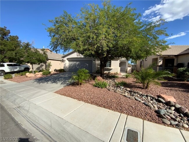 property at 1308 Pintail Point St