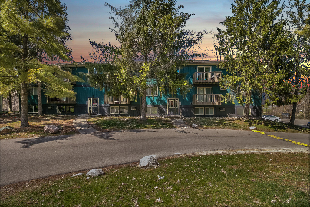 Sandstone Creek Apartments in Grand Ledge, MI - Building Photo