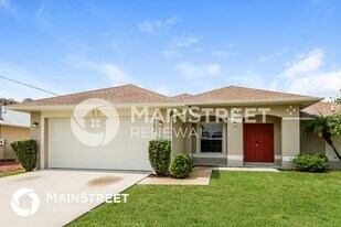 2708 27th St SW in Lehigh Acres, FL - Building Photo
