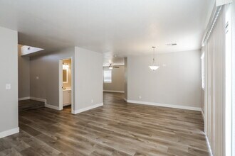 2739 Wild Cactus Ct in Las Vegas, NV - Building Photo - Building Photo