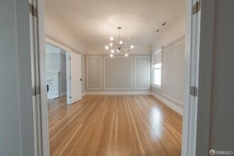 126 Mallorca Way in San Francisco, CA - Building Photo - Building Photo