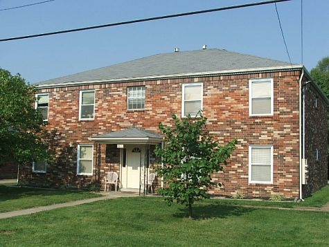 9611 Hudson Ln in Louisville, KY - Building Photo - Building Photo