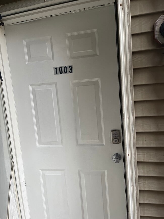 property at 700 N Franklin Blvd