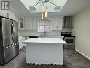 97 Central Park Blvd N in Oshawa, ON - Building Photo - Building Photo