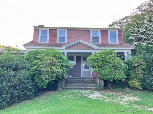 1395 West St in Middlebury, CT - Building Photo