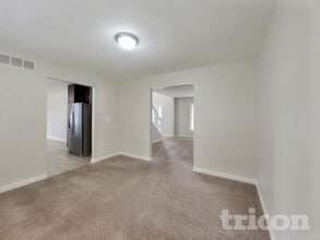 3731 Cheyenne Ct in Columbus, IN - Building Photo - Building Photo