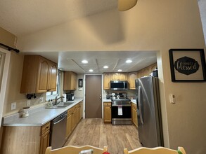 5879 S Oak St in Littleton, CO - Building Photo - Building Photo