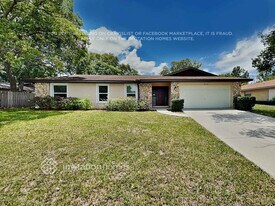 8140 Caraway Dr in Orlando, FL - Building Photo