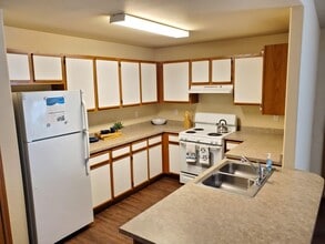 Village at Scull Creek in Fayetteville, AR - Building Photo - Building Photo