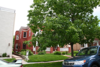 1232 Gaylord St in Denver, CO - Building Photo - Building Photo