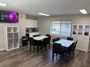 Nixa Meadows in Nixa, MO - Building Photo - Building Photo
