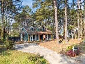 5312 Northpines Dr in Raleigh, NC - Building Photo - Building Photo