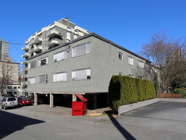 Haro Street Apartments in Vancouver, BC - Building Photo - Building Photo