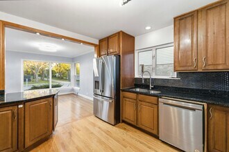 4656 N Narragansett Ave in Harwood Heights, IL - Building Photo - Building Photo