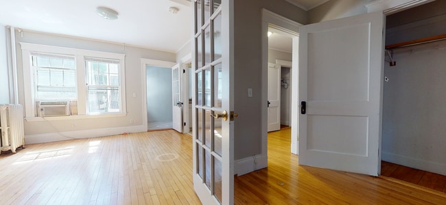 11 Story St, Unit 3 in Cambridge, MA - Foto de edificio - Building Photo