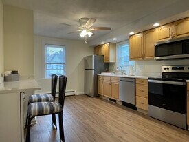 248 Somerville Ave, Unit 2 in Somerville, MA - Building Photo