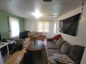 239 Chippewa St in Eau Claire, WI - Building Photo - Building Photo