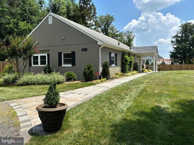 40497 Little River Tpke in Aldie, VA - Building Photo - Building Photo