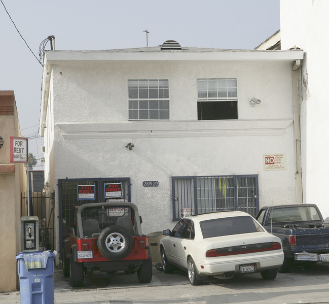 2820 W Slauson Ave in Los Angeles, CA - Foto de edificio - Building Photo
