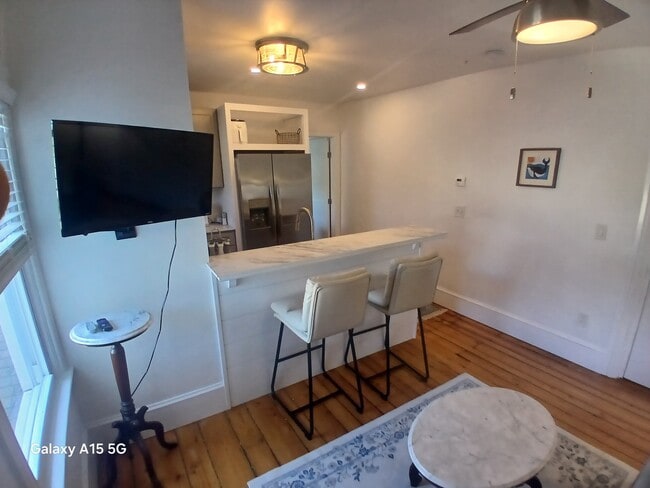 119 Water St, Unit Suite 4 in Stonington, CT - Building Photo - Building Photo