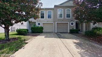 11859 Lake Bend Cir in Jacksonville, FL - Building Photo